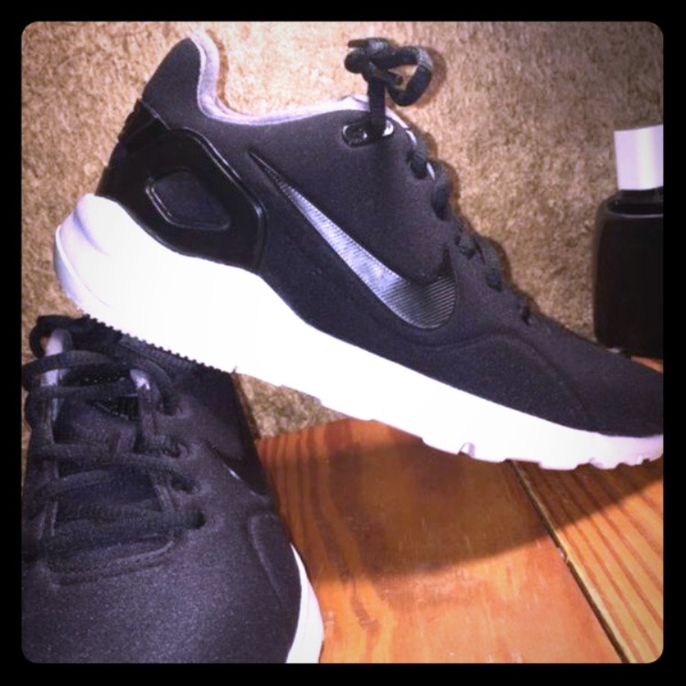 Nike shoes